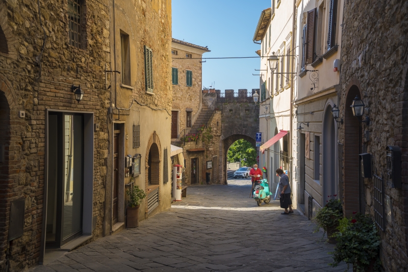 Pi� spazio a pedoni e turismo: torna l�area pedonale estiva